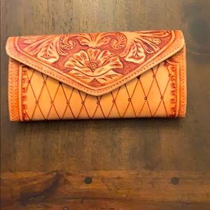 NEW Hand Tooled Real Mexican Leather Wallet with Coin Carrier
